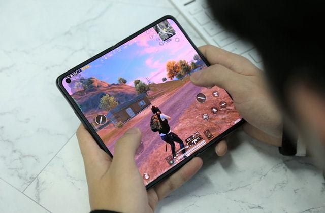 和平精英「白山茶」辅助，iOS首推